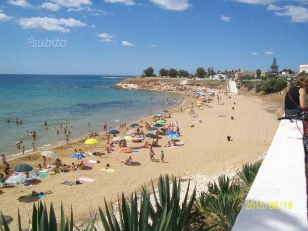 Casa Vacanze Ninfa Avola Buitenkant foto